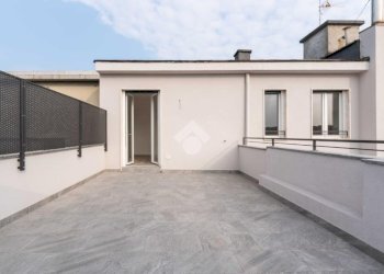 Trilocale Via Cortina D'Ampezzo, Milano (zona Vigentino) - foto 13