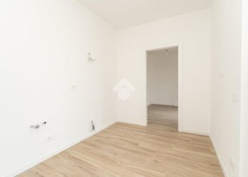 Trilocale Via Cortina D'Ampezzo, Milano (zona Vigentino) - foto 23