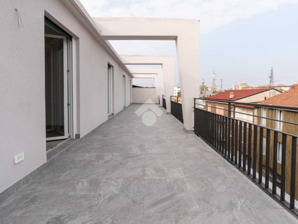 Three-room apartment Via Cortina D'Ampezzo, Milano (neighborhood Vigentino) - photo 1