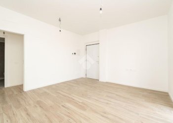 Trilocale Via Cortina D'Ampezzo, Milano (zona Vigentino) - foto 11