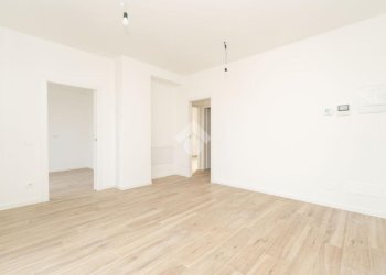 Trilocale Via Cortina D'Ampezzo, Milano (zona Vigentino) - foto 14