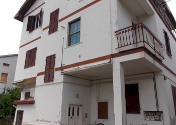 Foto 1 - Quadrilocale Via Monte dei Fiori, Castel di Lama - foto 1