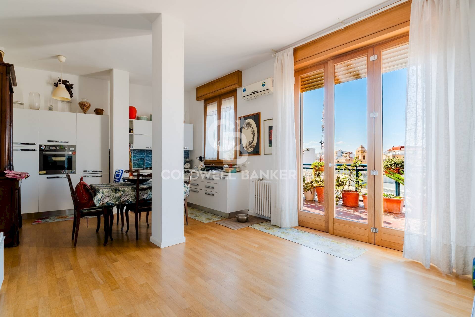 Foto 1 - Trilocale Via Cesare Battisti
 
11, Brindisi - foto 1