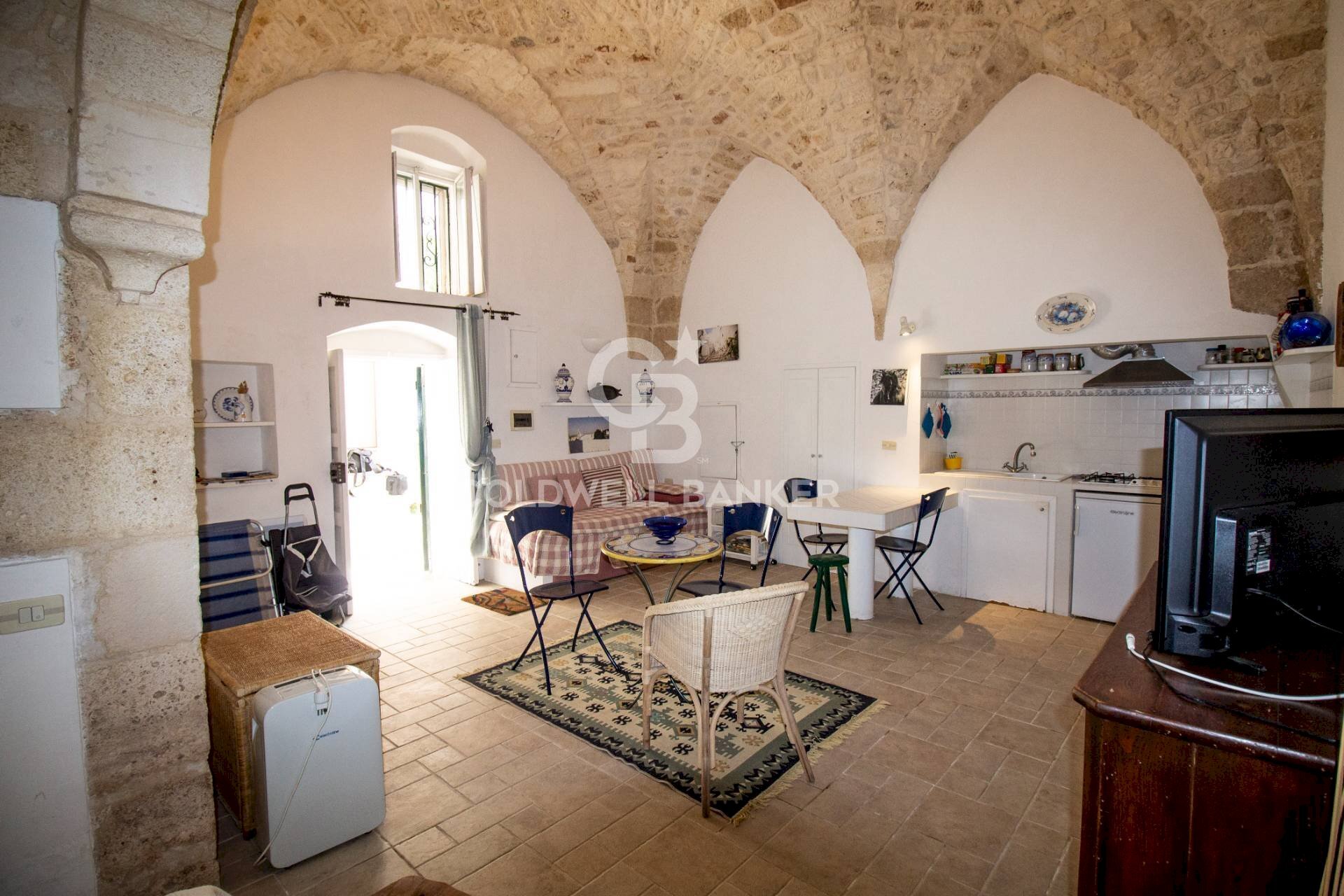 Foto 1 - Casa indipendente Vico Ruggero Bacone
 
4, Ostuni - foto 1