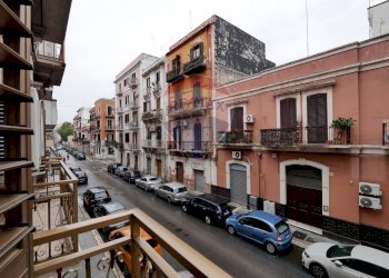 Edificio all\'aperto - Quadrilocale Via Pietro Ravanas
 
228, Bari - foto 4
