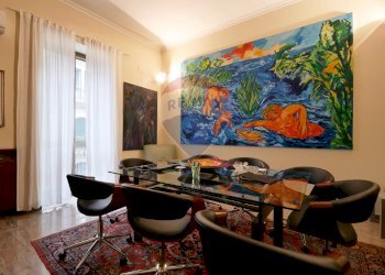 Sala da pranzo - Quadrilocale Via Pietro Ravanas
 
228, Bari - foto 7