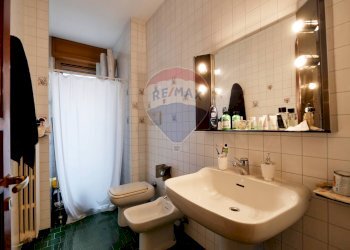 Bagno - Quadrilocale Via Pietro Ravanas
 
228, Bari - foto 11