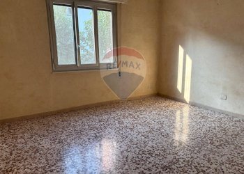 Stanza vuota - Trilocale VIA PREALPI
 
2, Gallarate - foto 12