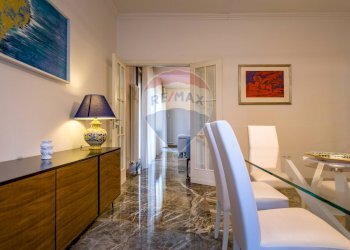 Sala da pranzo - Appartamento Viale Timavo
 
57, Reggio nell'Emilia - foto 5