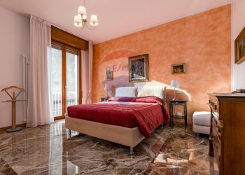 Camera / camera da letto - Appartamento Viale Timavo
 
57, Reggio nell'Emilia - foto 8