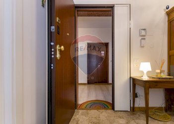 Doppio ingresso - Appartamento Viale Timavo
 
57, Reggio nell'Emilia - foto 16