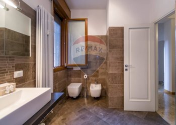 Bagno - Appartamento Viale Timavo
 
57, Reggio nell'Emilia - foto 21