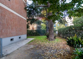 Giardino comune - Appartamento Viale Timavo
 
57, Reggio nell'Emilia - foto 51