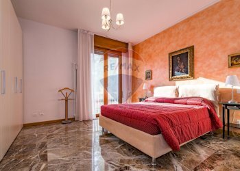 Camera / camera da letto - Appartamento Viale Timavo
 
57, Reggio nell'Emilia - foto 52