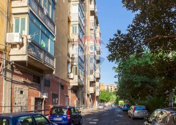 Edificio all\'aperto - Appartamento Viale Bummacaro
 
9, Catania - foto 4