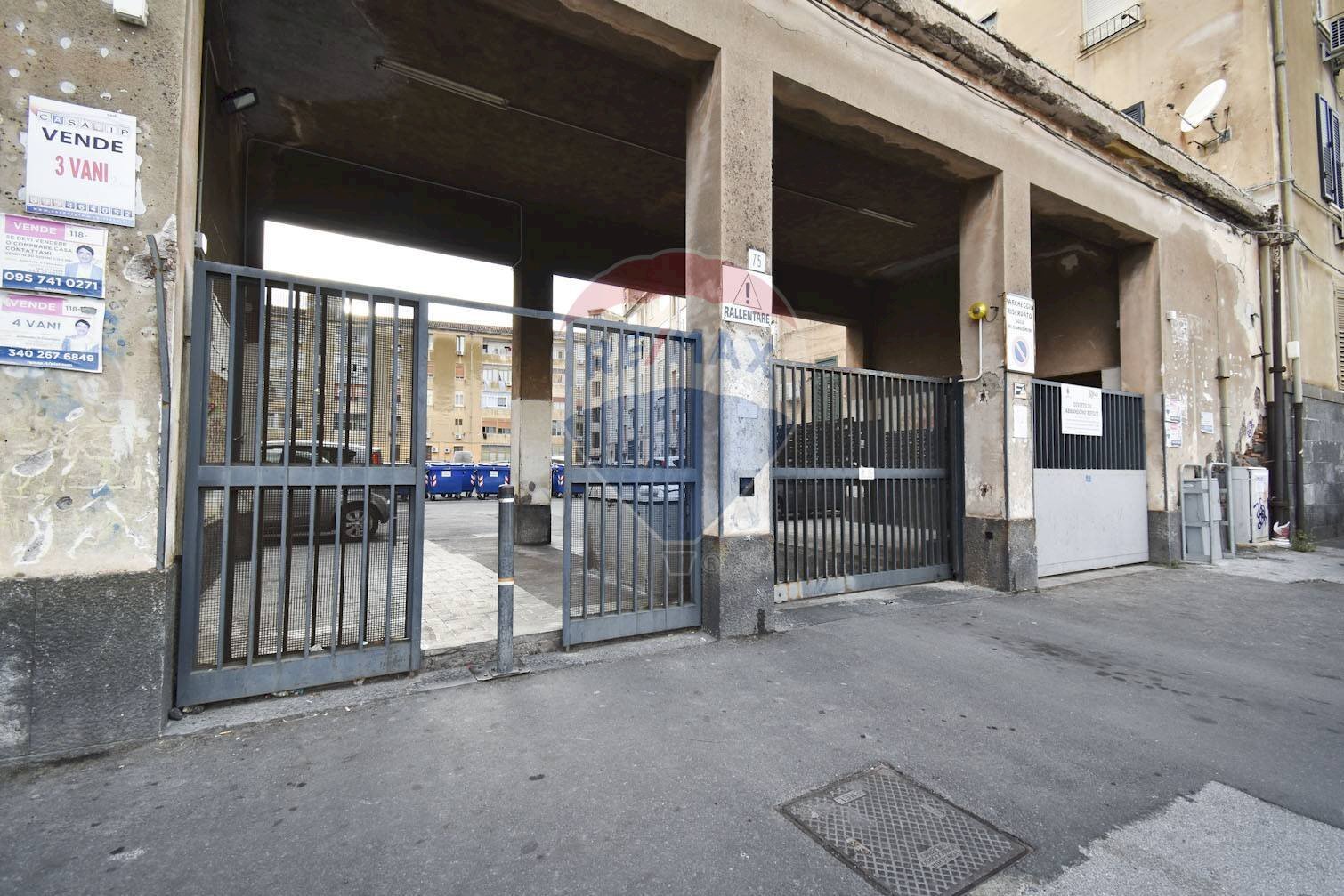 Edificio all\'aperto - Quadrilocale Via Giuseppe Fava
 
75, Catania - foto 2