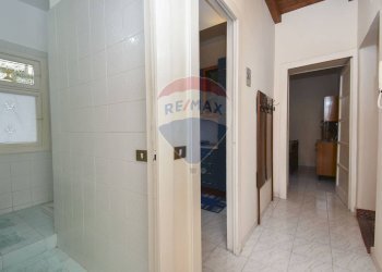 Hall / corridoio - Quadrilocale Via Giuseppe Fava
 
75, Catania - foto 11