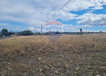 Vista delle montagne - Terreno edificabile Contrada Piano Barone SP.47
 
snc, Carlentini - foto 8