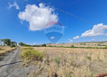 Vista delle montagne - Terreno edificabile Contrada Piano Barone SP.47
 
snc, Carlentini - foto 14