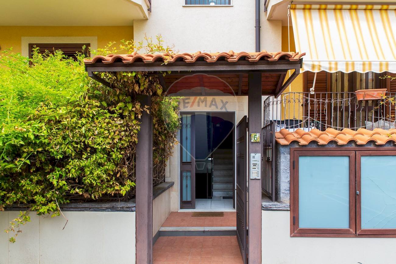 Casa all\'aperto - Appartamento via San Nicolo'
 
6, Aci Catena - foto 2