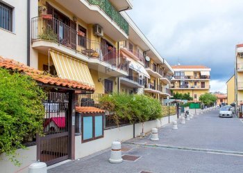 Edificio all\'aperto - Appartamento via San Nicolo'
 
6, Aci Catena - foto 41