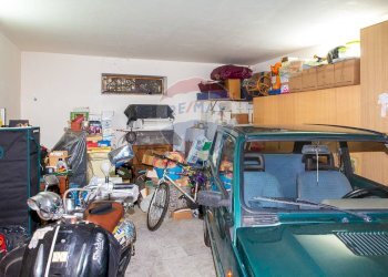 Dispensa di stoccaggio - Appartamento via San Nicolo'
 
6, Aci Catena - foto 43