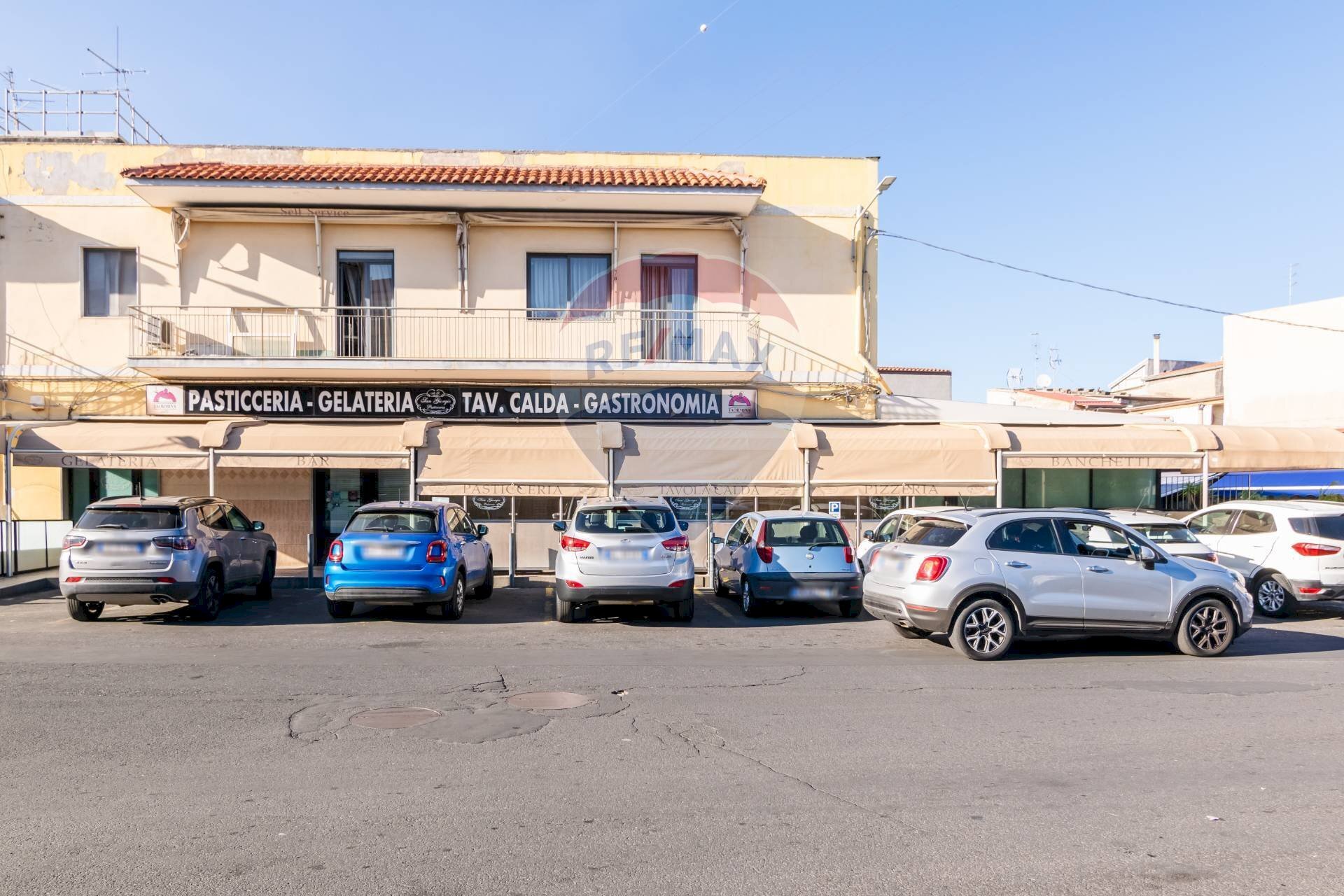 Edificio all\'aperto - Cafeteria - Cold Bar Stradale San Giorgio
 
196, Catania - photo 2