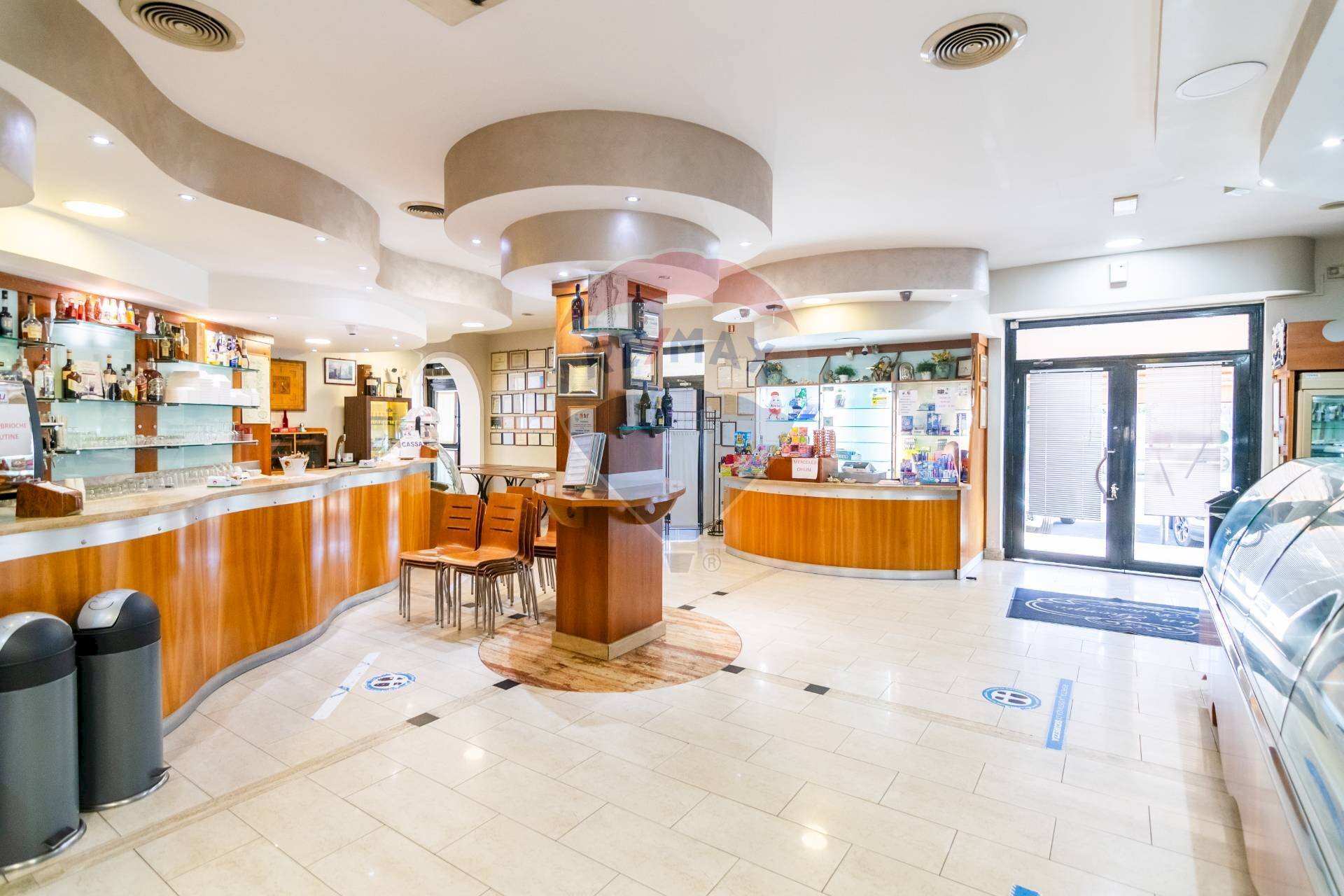 bar - Cafeteria - Cold Bar Stradale San Giorgio
 
196, Catania - photo 3