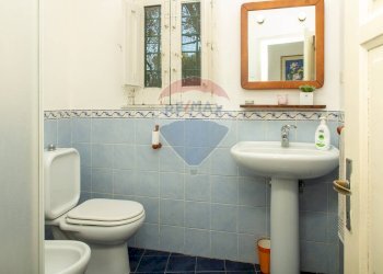 Bagno - Villa Via Francesco Caracciolo
 
36, Misterbianco - foto 11
