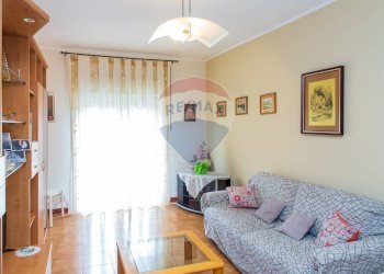 Soggiorno - Quadrilocale Via San Domenico Savio
 
25, Gravina di Catania - foto 2