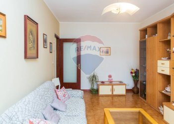 Soggiorno - Quadrilocale Via San Domenico Savio
 
25, Gravina di Catania - foto 15