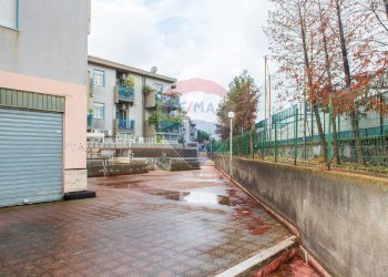 Edificio all\'aperto - Quadrilocale Via San Domenico Savio
 
25, Gravina di Catania - foto 20