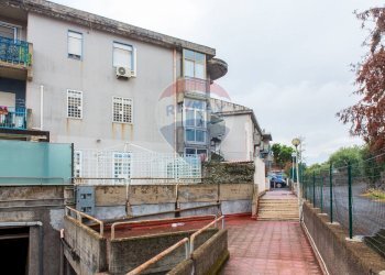 Edificio all\'aperto - Quadrilocale Via San Domenico Savio
 
25, Gravina di Catania - foto 22