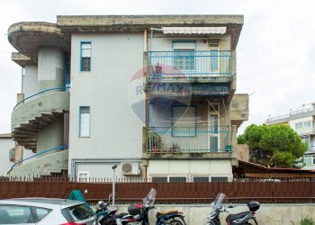 Edificio all\'aperto - Quadrilocale Via San Domenico Savio
 
25, Gravina di Catania - foto 23
