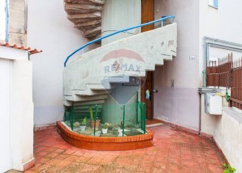 Scale - Quadrilocale Via San Domenico Savio
 
25, Gravina di Catania - foto 28