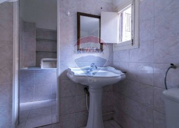 Bagno - Trilocale Viale Della Libertà
 
140, Catania - foto 12