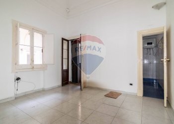 Stanza vuota - Trilocale Viale Della Libertà
 
140, Catania - foto 17