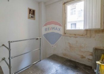 Stanza vuota - Trilocale Viale Della Libertà
 
140, Catania - foto 20