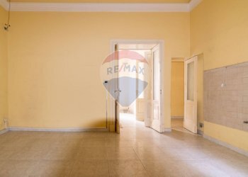 Stanza vuota - Trilocale Viale Della Libertà
 
140, Catania - foto 28