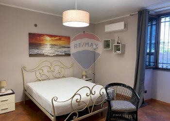 Camera / camera da letto - Casa indipendente Via Mavilla
11, Catania - foto 6