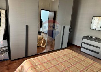 Camera / camera da letto - Trilocale via IV novembre
 
33, Aci Catena - foto 4