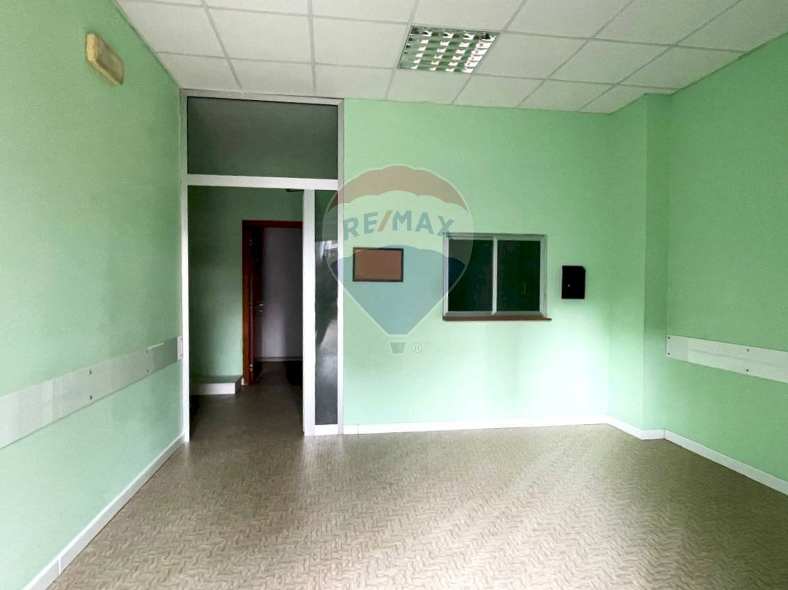 Stanza vuota - Ufficio VIA M.L. KING
 
2/A, Chiaravalle - foto 1