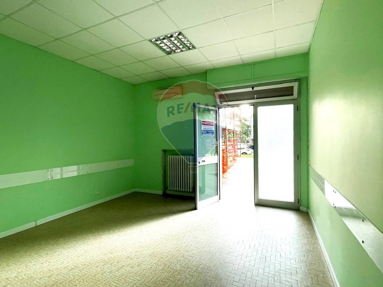 Stanza vuota - Ufficio VIA M.L. KING
2/A, Chiaravalle - foto 2