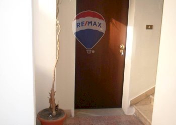 Hall / corridoio - Quadrilocale Via Napoleone Colajanni
 
9, Caltanissetta - foto 3