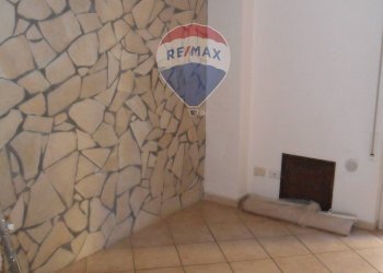 Stanza vuota - Quadrilocale Via Napoleone Colajanni
 
9, Caltanissetta - foto 6