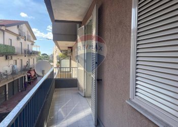 Balcone - Trilocale via vittorio emanuele
 
169, Giardini-Naxos - foto 4