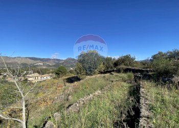Vista delle montagne - Terreno agricolo strada provinciale sp7ii
 
29, Castiglione di Sicilia - foto 56