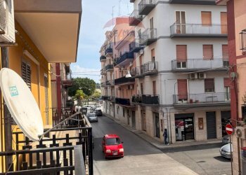 Edificio all\'aperto - Quadrilocale via giacomo matteotti
 
62, Augusta - foto 1