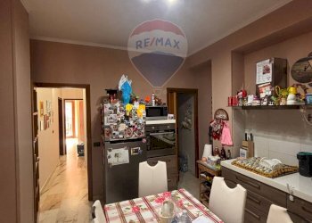 Sala da pranzo - Quadrilocale via giacomo matteotti
 
62, Augusta - foto 14