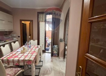 Sala da pranzo - Quadrilocale via giacomo matteotti
 
62, Augusta - foto 19